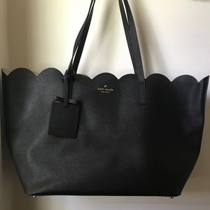 Kate spade New York black scalloped tote